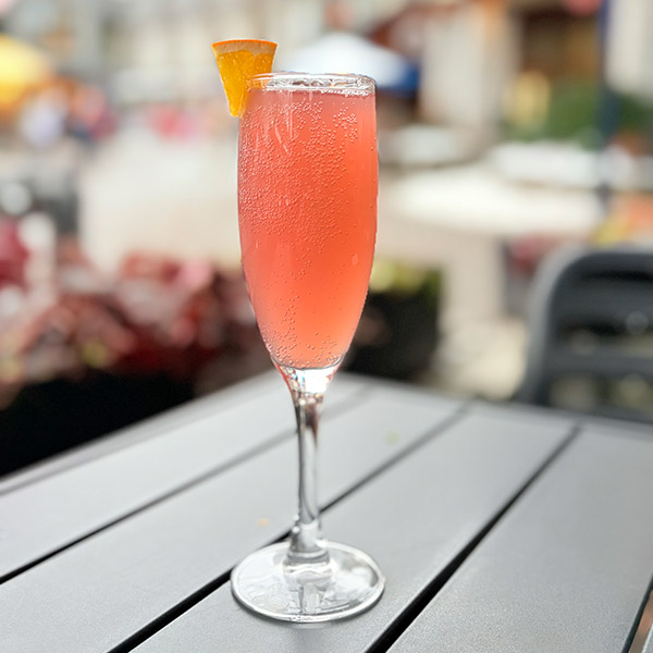 Beacon Pub & Eatery Sea-Men Breeze Cocktail